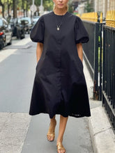 A-Line Loose Pleated Pockets Solid Color Round-Neck Midi Dresses